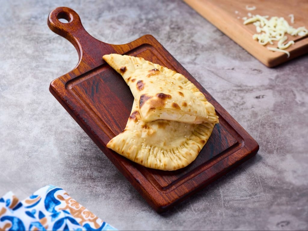 خبز بالجبن
